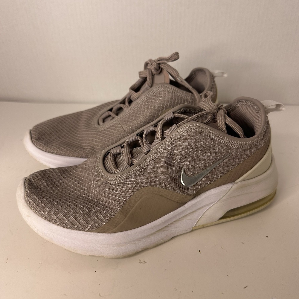 Nike Womens Air Max Motion 2‎ Running Shoes Ivory AO0352-203 2019 Sneaker 7